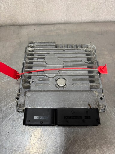 5WP24662AA - Компьютер двигателя vw skoda seat audi 03l906023gl
