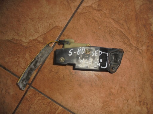 9483311 - VOLVO S80 2.4 D 02 ' привід сальника заливної горловини