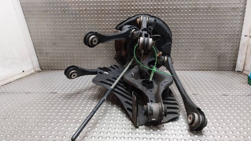 swing of the pivot of the arm sususpension right rear part 6792530 BMW F20 F21 F22