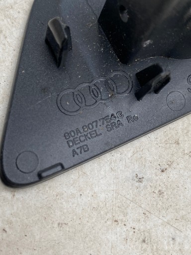 AUDI A1 II 2 82A Verschlußstopfen der Spritzdüse vorne rechts 82A807754