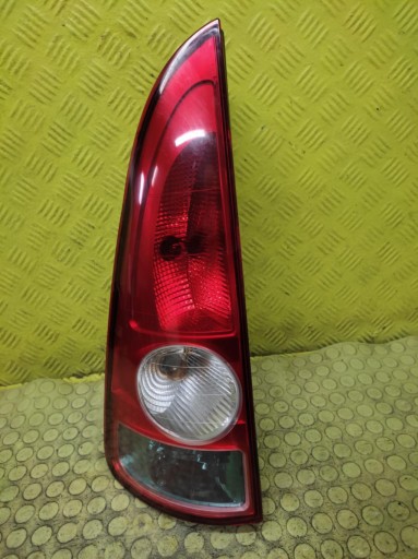 RENAULT ESPACE IV Licht links heck 8200027153