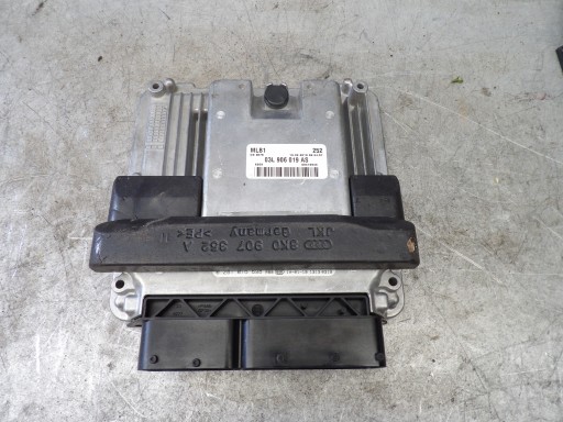 AUDI Q5 8R ORDINATEUR MOTEUR 03L906019AS 8K0907352A