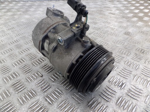 Volkswagen OE 1S0820803C compressor of the air conditioning