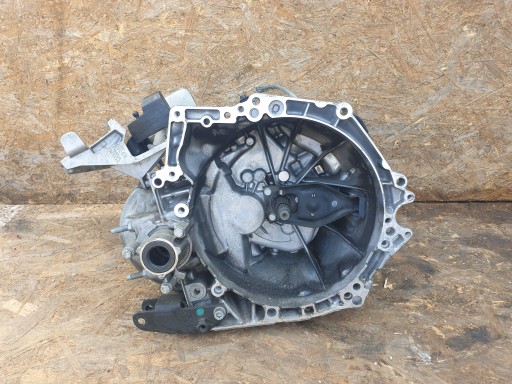 9811281910 - PEUGEOT 208 II КОРОБКА ПЕРЕДАЧ 1.2THP 20V256