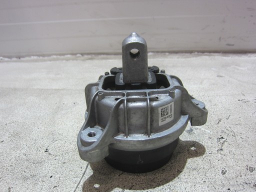 BMW 7 F01 F02 F06 F07 F10 N55 engine mount right 22116786528 6793680