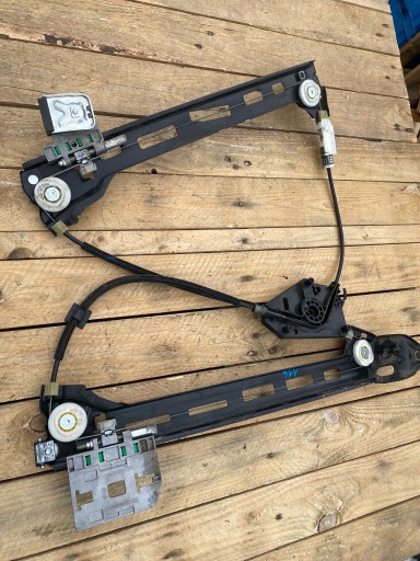 mechanism windows right front Volkswagen cc 962850-104