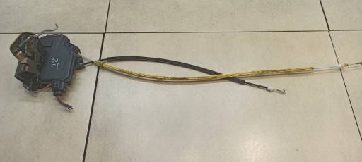 lock door right rear part AUDI A6 C5 2.5 TDI AUTOMAT