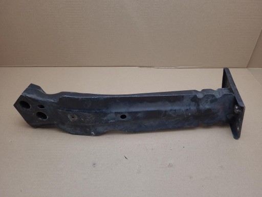 sider pillar of a bumper front Fiat 500 2 2009