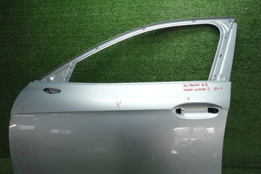 VW PASSAT B9 SUPERB IV 23- door left front front