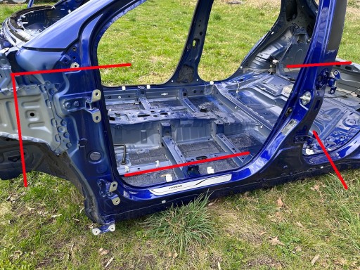 TOYOTA YARIS IV 5D ПОРОГ ЛЕВАЯ СТОЙКА A B ЧЕТВЕРТЬ