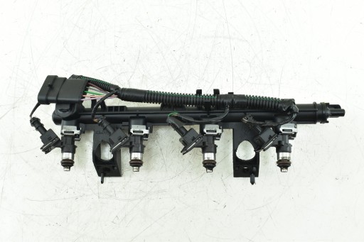 Rampe injection RENAULT CLIO III IV 1.2 16V 8200367230