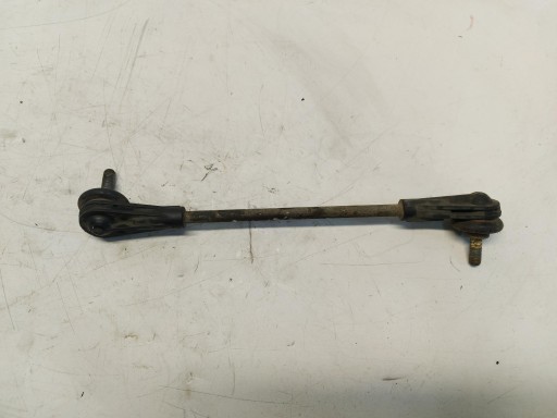 Toyota Hilux VIII clutch drazka of the stabilizer front