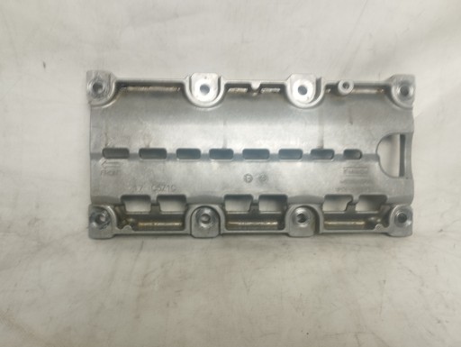 BR3E-6C364-DA - Ford Mustang 15-дефлектор масла США