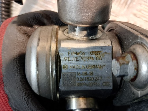 Pompa alimentazione carburante FORD FUSION / MONDEO MK5 2.0 B USA EJ7E-9D376-CA 0261520247