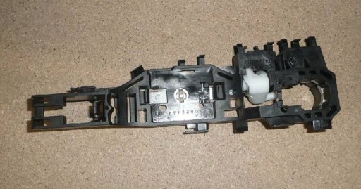 Элемент дверной ручки