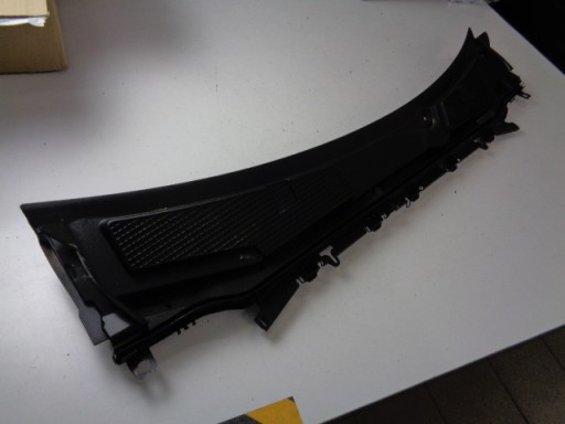 A1778300000 - ОКНО MERCEDES CLA W118 2018-