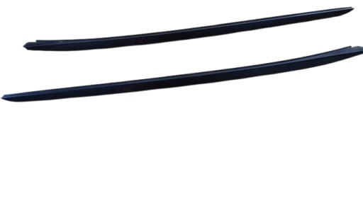 93404-J7961 - Накладка на лобове скло передня KIA X-Ceed XCEED 19R