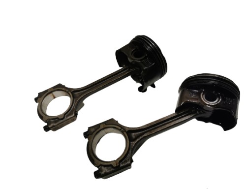 HYUNDAI i30 поршень шатун 1.4 GDI G4LC