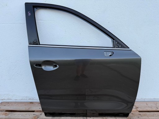 Передні праві передні двері mazda cx5 cx-5 ii 2 2017- дуже гарний оригіналn