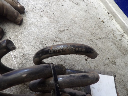 Mercedes SLK W170 springs rear.