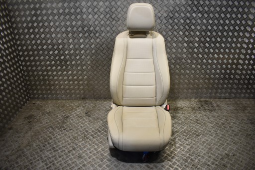 seat front right MERCEDES W167 1