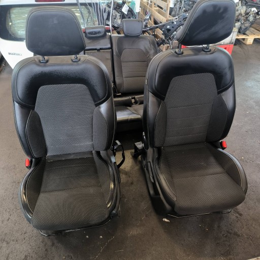 üllések KOMPLET RENAULT ARKANA LIFT