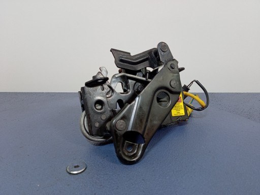 BMW 5 F10 F11 замок капота Активний лівий 7458149