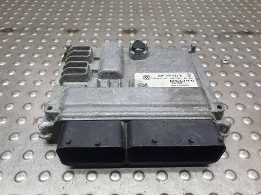 computer control unit of the engine 03P906021K 28307032 VW POLO V 6R FABIA II 1.2TDI