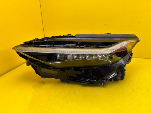 light left front Toyota BZ4X Full Led 2022