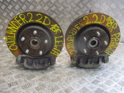 2,2D 18R - Кроссовер mitsubishi outlander 2.2d 4x4 18 лет