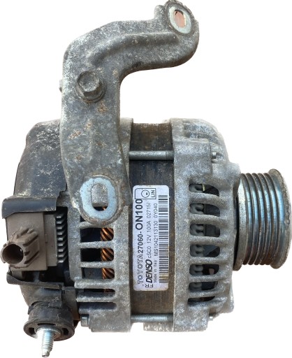 27060-0N100 - Toyota yaris iii auris ii 2 1.4d4d генератор