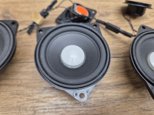 BMW F20 F30 F36 reprák POLKI/konzoli TWEETER HARMAN KARDON 9368383 9226358