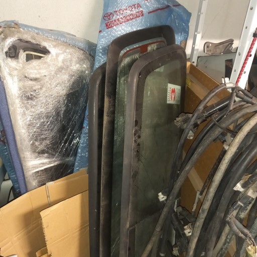 TOYOTA HILUX 2005-2016 ЗАДНЕЕ СТЕКЛО РАЗНЫХ ТИПОВ ПОЗНАНЬ