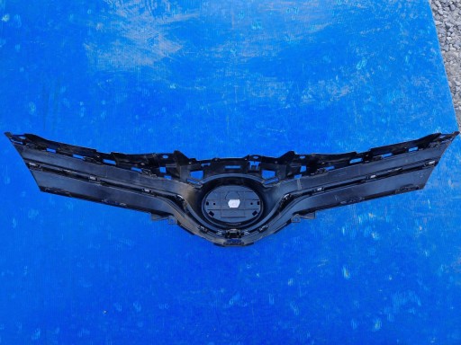 front PREKLADgrill TOYOTA YARIS III LIFT 2014R->