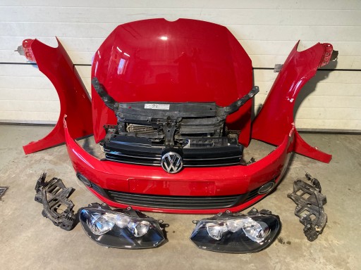 РЕМЕНЬ ЛАМП ПЕРЕДНЕГО БАМПЕРА КАПОТА VW GOLF VI HB LY3D