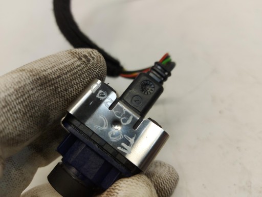 Mercedes EQC 400 W293 KAMERA Fenster vorne A1779009902