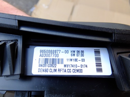 panel regulation of the air conditioning citroen c4 picasso and 2011r 9650868977