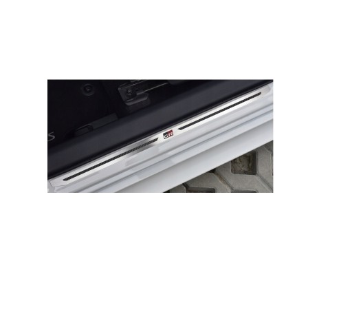 БІЧНІ БОКОВІ ПАНЕЛІ ДЛЯ TOYOTA YARIS GR GAZOO RACING VIP 4X4 WRC