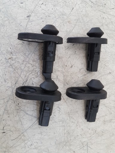 Датчик кінцевого вимикача дверей toyota prius iii