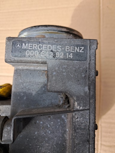 DROSSELKLAPPENSTELLMOTOR MERCEDES W124 3,0D TURBO 0005429214