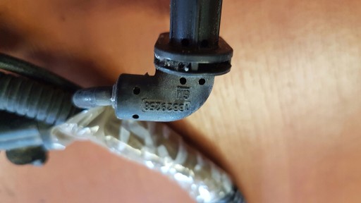 OPEL CHEVROLET sensor ABS front 13329258
