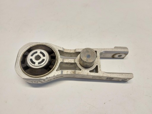 Peugeot 3008 III E3008 holder engine mount gearboxes rear part lower 9840717080