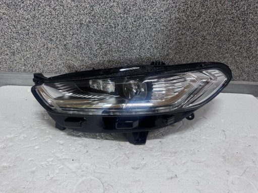 light left Ford Mondeo MK5 Full Led 2018 complete