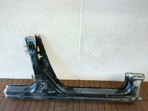 SUZUKI KIZASHI 09-14 threshold ZE SLUPKIEM right BOK quarter OE