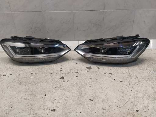 VW TOURAN 5TB lights light REFLEKTOR front FULL LED right left KOMPLET