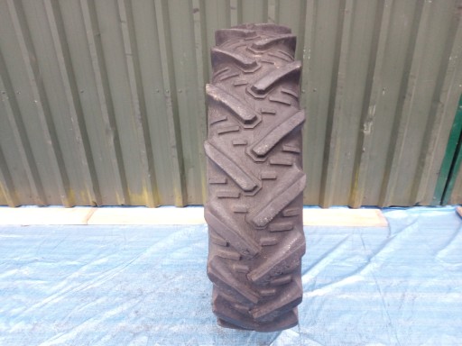 ШИНИ KLEBER 12.4 12.4-R 32 SUPER 11-32