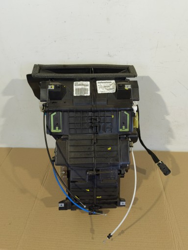 DACIA DUSTER ОБІГРІВАЧ KLIMA