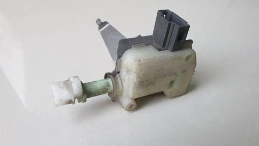 7703005010 - AVENSIS T25 паливний клапан приводу 77030-05010