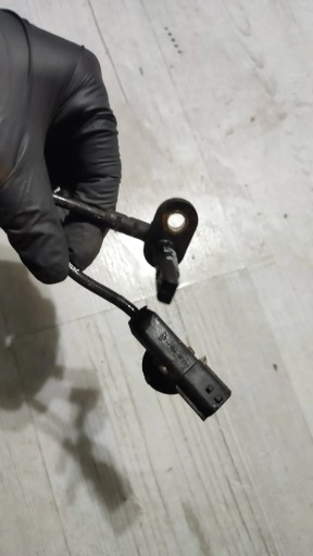 Dacia Logan II 2019r front side right sensor ABS