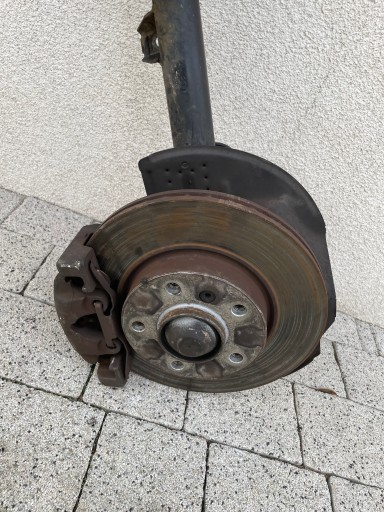 BMW 3 E46 tlumič otoč čepu kompletní pravá